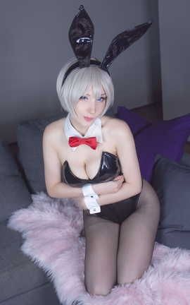 Shiro Kitsune -Bunny Uzaki-chan  - (Uzaki-chan Wants to Hang Out)_丽丝库