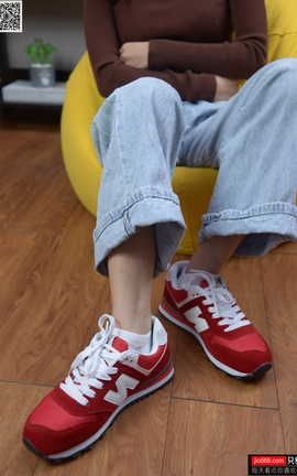 只糖棉袜 VOL.129 冬冬 红与白里的温暖时光_丽丝库