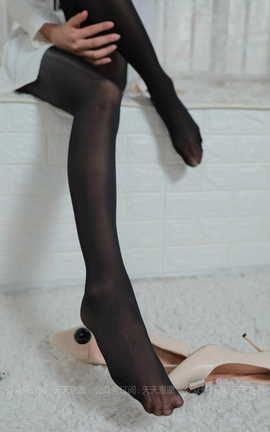 异思趣向IESS 丝享家 789：肉肉《会发光的黑》_丽丝库