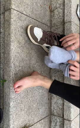 见新摄影 NO.032 泥土色 倒钩AJ（婧 会展公园）V2[1080X1920 1分15秒]_丽丝库