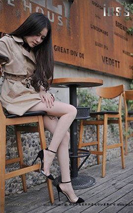 异思趣向IESS美足写真 丝足便当036 《女神的露趾缝高跟+超薄肉丝》佳佳_丽丝库