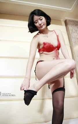韩国丝袜趣向俱乐部(轻熟女写真Fetishkorea)-MD509