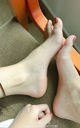 足控福利-海量丝足收集010_丽丝库