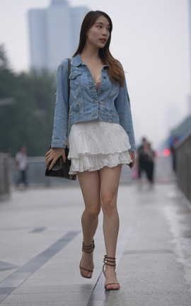 精选街拍作品 NO.1085 一始街拍作品 白色短裙美女 part3_丽丝库