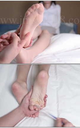 脚模摄影-微博红人小昕奇痒难耐，脚底抹油[0X0][0]_丽丝库