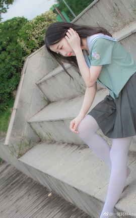 微博妹子 一尾阿梓微博图集5_丽丝库