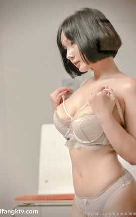 孕妇也疯狂 Onlyfans bummbimmz 清纯阳光可爱 part7_丽丝库