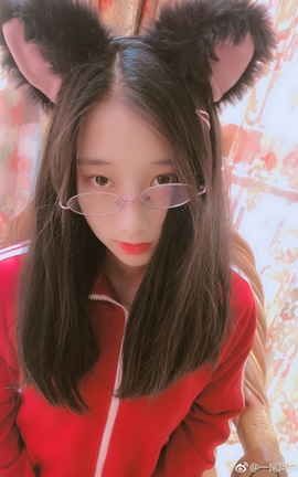 微博妹子 一尾阿梓微博图集14_丽丝库