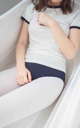 森罗财团 极品萝莉丝袜白丝写真 BETA-031_丽丝库