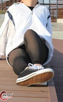 誉铭传媒(中学生棉袜套图)《七十三》_丽丝库