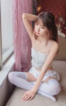 兔玩网二次元福利-白丝足控