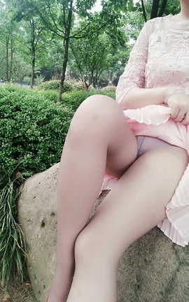 苏苏小公主酱-公园暴露_丽丝库