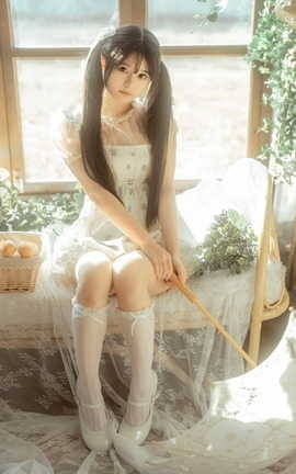 rua阮阮 花房 小裙子_丽丝库