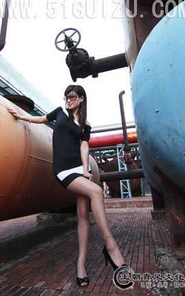 王朝贵足 No.518 宣萱紧身短裙灰丝黑高钢铁森林系列C_丽丝库