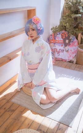 爆机少女喵小吉-&金鱼kinngyo 从零开始的异世界生活_丽丝库