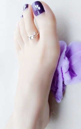 足控福利-微博上的那些美足小姐姐 134_丽丝库