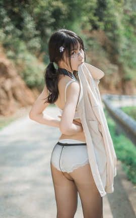 逐月Su-推特写真杂图-3_丽丝库