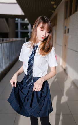 祖木子 午后阳光下的黑丝学妹_丽丝库