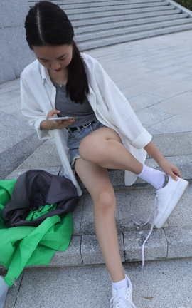 Pary摄影 NO.014 小淇脱下运动鞋棉袜_丽丝库