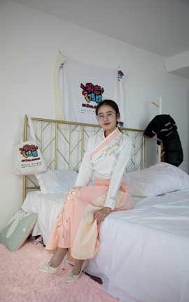 物恋传媒 NO.891 菲菲-风里的云_丽丝库