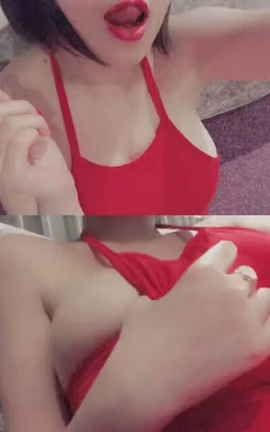 INS @鹿喜喜-看小黄书