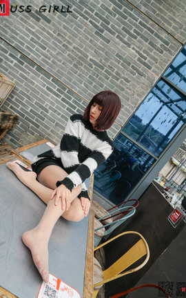 慕丝女郎MussGirl NO.185 毛衣包臀裙肉丝_丽丝库