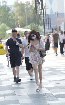 精选街拍作品 NO.1457 花裙小姐姐_丽丝库