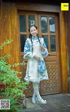 异思趣向IESS美足写真 丝享家122 木木《汉服绣花鞋白色袜》