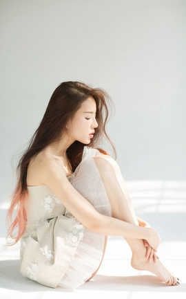 足控福利-微博上的那些美足小姐姐 172_丽丝库