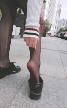 思话SiHua视频 SH031 第一次穿黑丝 苏羽1[720X960][52秒]_丽丝库