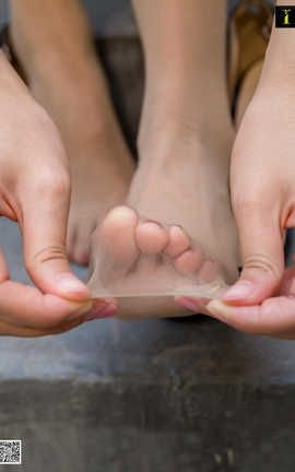 异思趣向IESS 丝享家  2020.02.24  No.686 小小《小小的下班生活 》_丽丝库