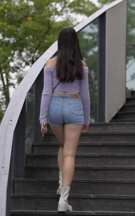 精选街拍作品 NO.1131 一只麋鹿摄影作品 蓝色牛仔热裤美女 part3_丽丝库