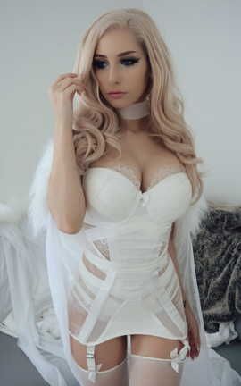 Beke Jacoba-Emma Frost_丽丝库