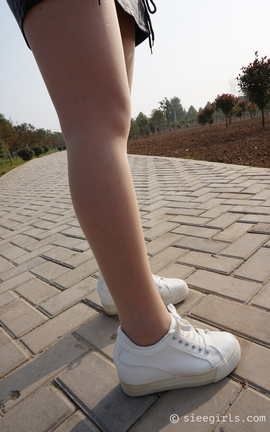 丝意SIEE 新刊 NO.004 曦曦雯雯 闺蜜情深_丽丝库