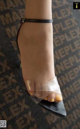 异思趣向IESS 丝享家  2019.07.22  No.533 可乐《男友衬衫里的温柔》_丽丝库