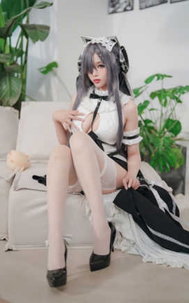 轩萧学姐 碧蓝航线 奥古斯特女仆_丽丝库