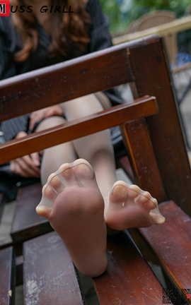 慕丝女郎MussGirl NO.179 条纹制服薄丝_丽丝库