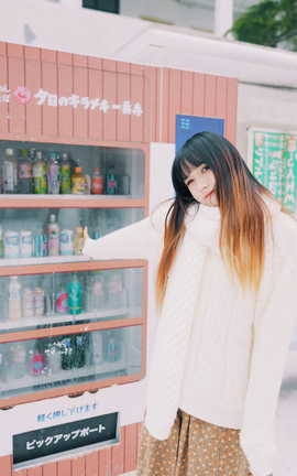 兔子Zzz不吃胡萝卜 - 在雪中等待_丽丝库