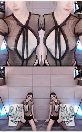 虎牙 暖暖(周童潼)-直播 魔法书福利 V396[1920X1080][2分54秒]_丽丝库