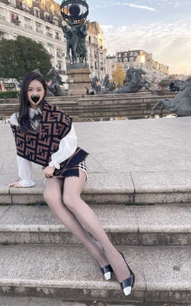 软妹小九九 July芝岚 灰丝户外_丽丝库