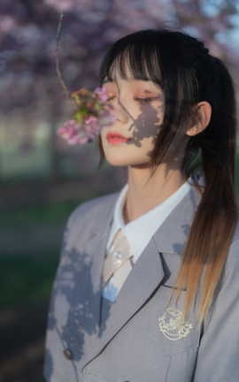 兔子Zzz不吃胡萝卜 - 櫻之聲 烟雨江南_丽丝库