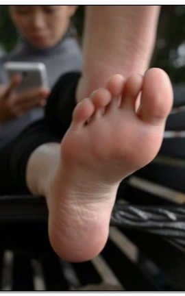 ecolog美足极品-兰兰修长裸足视频_丽丝库