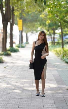 精选街拍作品 NO.0939 小S街拍作品 苗条姑娘肉丝 part1_丽丝库