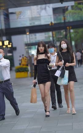 精选街拍作品 NO.1527 大长腿闺蜜 part1_丽丝库