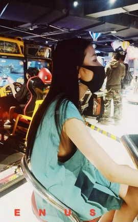 爱露出全站付费资源-原创区  全网首发 VENUS 餐厅露出_丽丝库