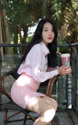 异思趣向IESS 2022.03.08 丝享家1022：婉萍《粉嫩的下午茶》_丽丝库