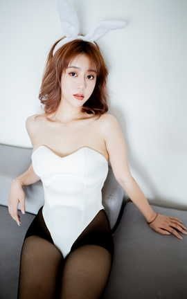 小萌ASMR会员收费定制写真_丽丝库