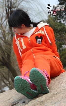 誉铭传媒(中学生棉袜套图)《五十二》_丽丝库