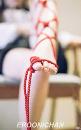 足控福利-微博上的那些美足小姐姐 093_丽丝库