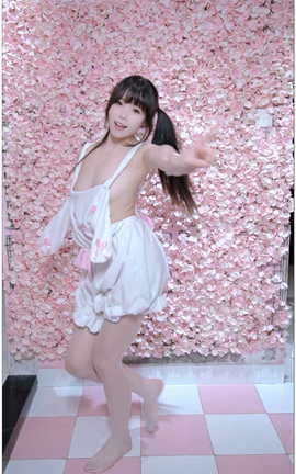 咬一口 学生妹&100里程碑奖励V1[1440X2560 1分5秒]_丽丝库